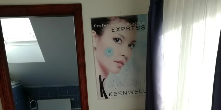 Permanentní make-up: horní nebo dolní oční linky, rty či obočí