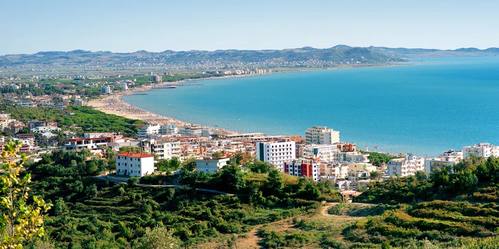 Letecky do Albánie: 7 nocí s all inclusive v letovisku Drač přímo u pláže