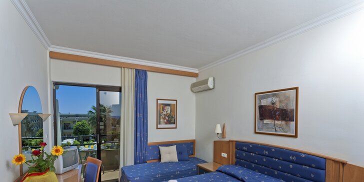 7 nocí na Rhodosu: letecky z Brna, all inclusive, hotel 150 m od moře