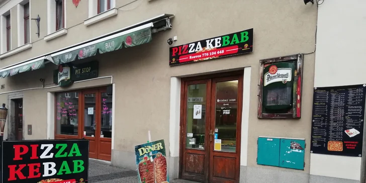 Jídlo s sebou: kebab v tortille s nápojem nebo 3 pizzy podle výběru