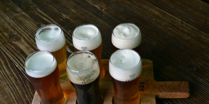 Vychutnáte si Staropramen a řemeslné pivo Beznoska.