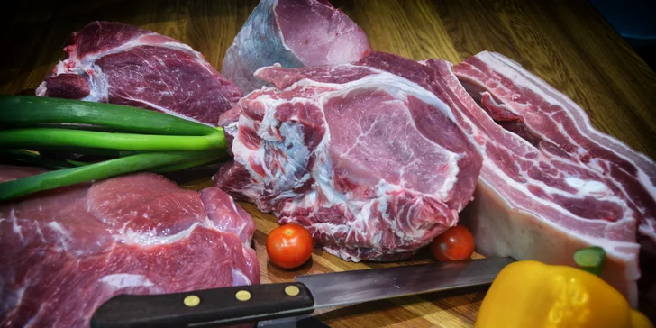 Farmářská bedýnka plná vepřového: 8 kg poctivého českého masa z vlastního chovu