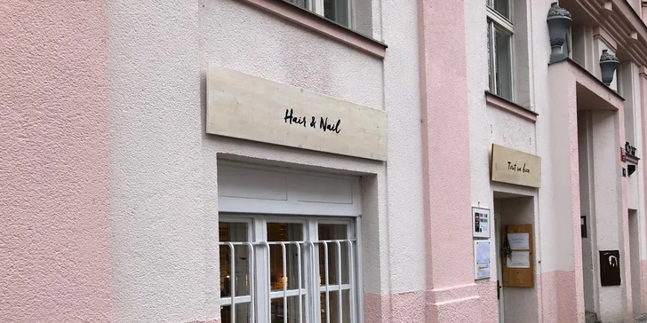 Pečujte o své nehty: Manikúra s lakováním nebo gel lakem značky O.P.I.
