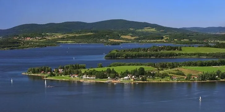 Pohled na Lipno