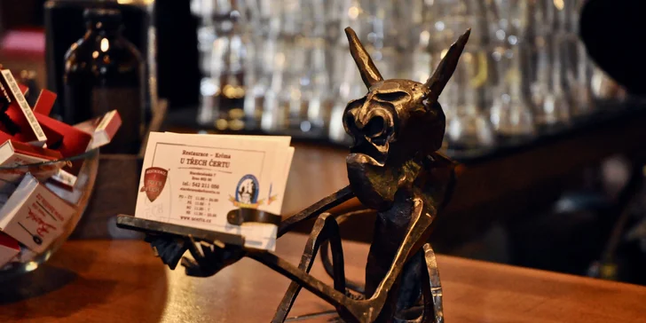 Rezervaci nepotřebujete, stačí přijít s platným voucherem do restaurace na Starobrněnské ulici. 