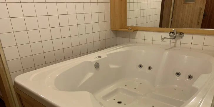 Za příplatek se můžete naložit do vířivky.