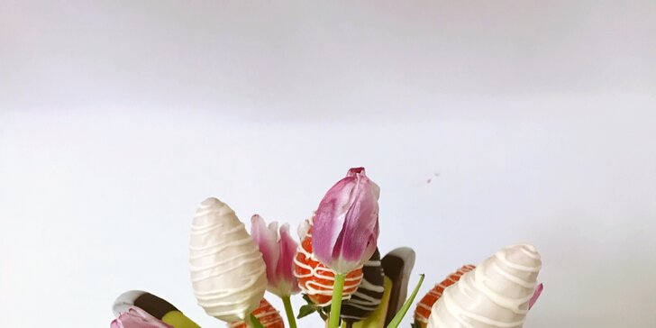 Kytice z čerstvých květin, ovoce v pravé belgické čokoládě i z makronek