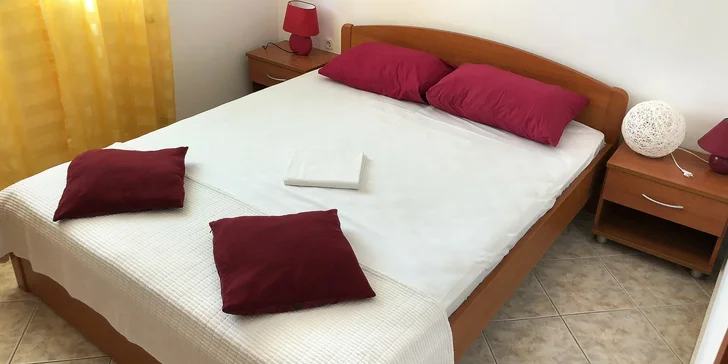 Prima dovolená u moře: 7 nocí v letovisku Turanj, doprava, apartmán či studio