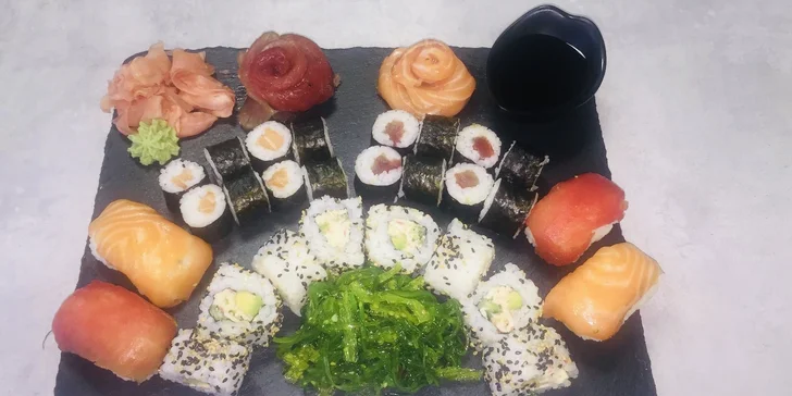 Sushi sety s dopravou po Praze: 16–88 ks s tuňákem, lososem i krevetou