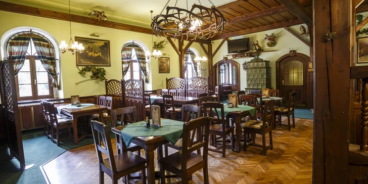 Vyberte si koupel: 40 minut ve vířivé vaně a večeře pro 2 osoby