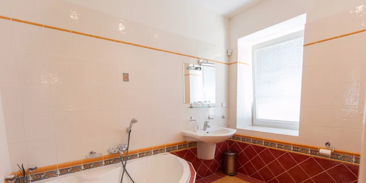 Jarní pobyt s polopenzí u Tater: výlety i neomezený relax ve wellness a bazén