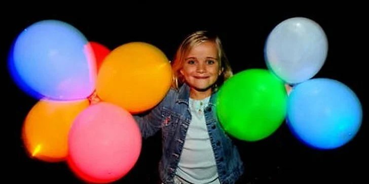 149 Kč za 10 ks svítících nafukovacích party balónků v hodnotě 299 Kč