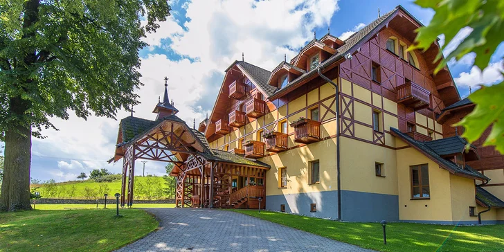 Jarní pobyt s polopenzí u Tater: výlety i neomezený relax ve wellness a bazén