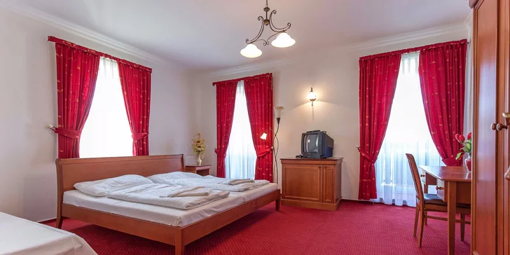 Jarní pobyt s polopenzí u Tater: výlety i neomezený relax ve wellness a bazén
