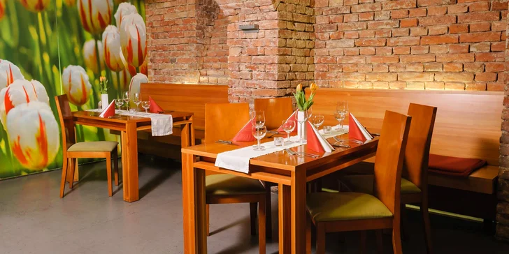 4chodové velikonoční menu pro dva: plněná vejce, baby kuřátko i dezert