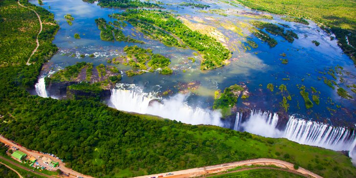 Hotelbusem po Africe, 6 zemí: Krugerův NP, Viktoriiny vodopády, Dračí hory