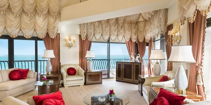 Luxusní odpočinek v Kataru: 4–11 nocí v 5* resortu s polopenzí a bazénem