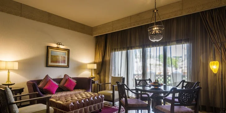 5* resort u soukromé pláže v Kataru: 4–11 nocí s polopenzí, 2 bazény a fitness