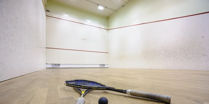 Parádní rozcvička pro ztuhlé tělo: 30 nebo 60 minut squashe