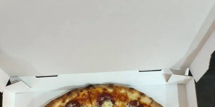 Liberecká Itálie: dvě křupavé pizzy o průměru 32 cm podle výběru