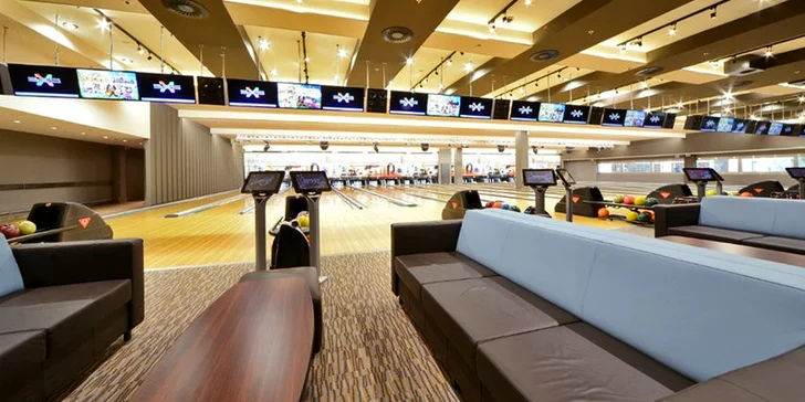 Výborná pizza a bowling v největším bowlingovém centru na Moravě