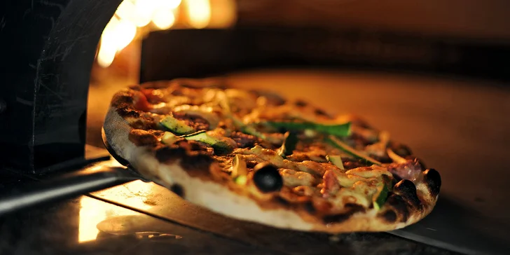 Výborná pizza a bowling v největším bowlingovém centru na Moravě