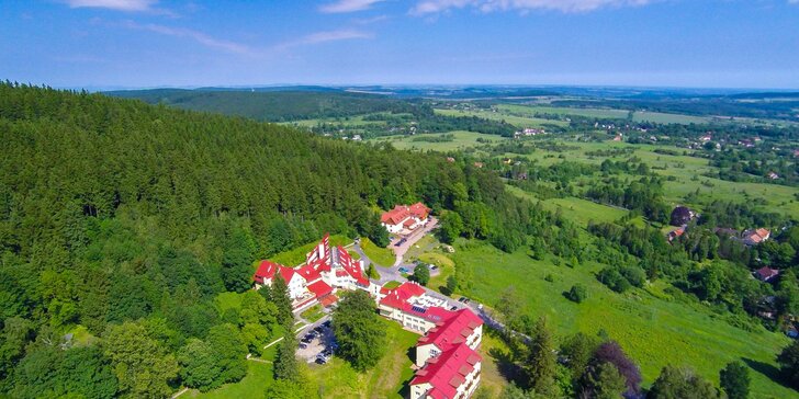 Blahodárný relax v polských Jizerských horách: polopenze, wellness i lázeňské procedury