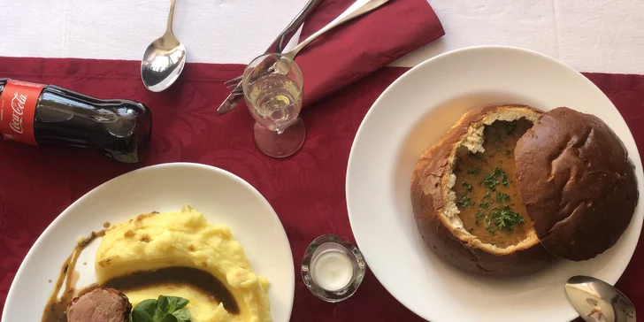 3chodové menu s panenkou i kuřecím steakem a nápoj podle výběru pro dva