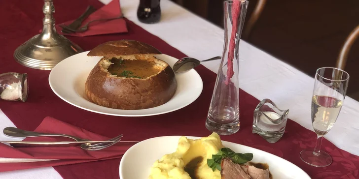 3chodové menu s panenkou i kuřecím steakem a nápoj podle výběru pro dva
