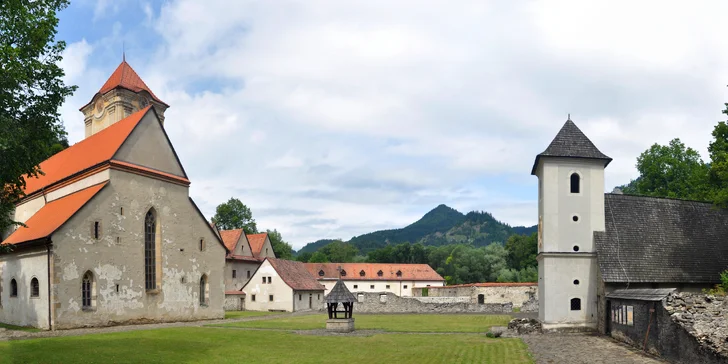 Jarní pobyt s polopenzí u Tater: výlety i neomezený relax ve wellness a bazén