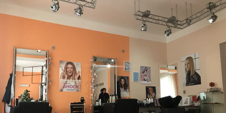Kadeřnický balíček pro krásné vlasy: mytí, střih, foukaná a styling