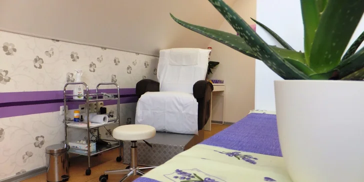 Mediciální pedikúra s možností pivní lázně či reflexní masáží chodidel