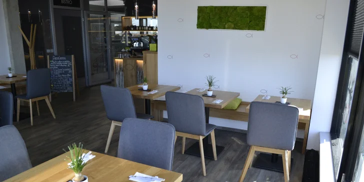 24, 32, 40 nebo 48 ks sushi s tuňákem, lososem, krevetami i kaviárem