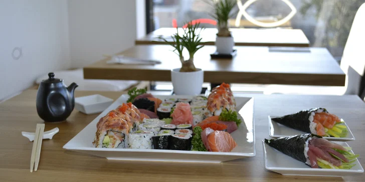 20, 24, 32 nebo 44 ks sushi: vegetariánské i s tuňákem, krabem nebo kaviárem