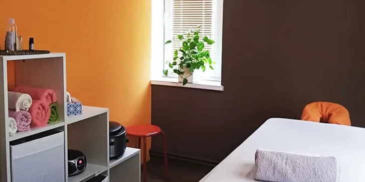 90 minut relaxace: balíček s masáží a zábalem pro dokonalé uvolnění