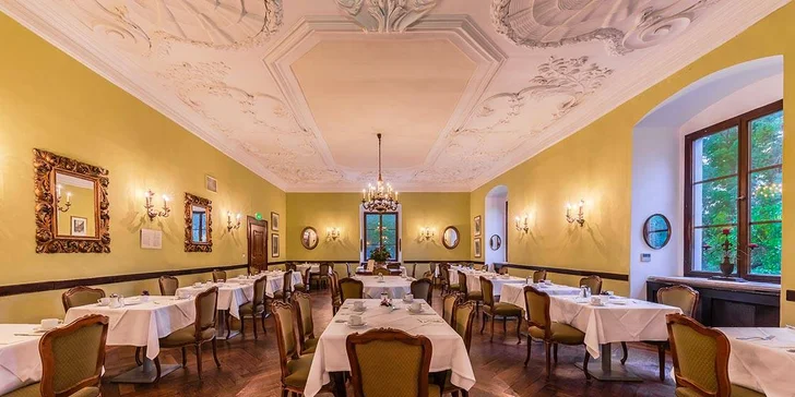 4* zámecký hotel v rakouském lázeňském Badenu s neomezeným wellness