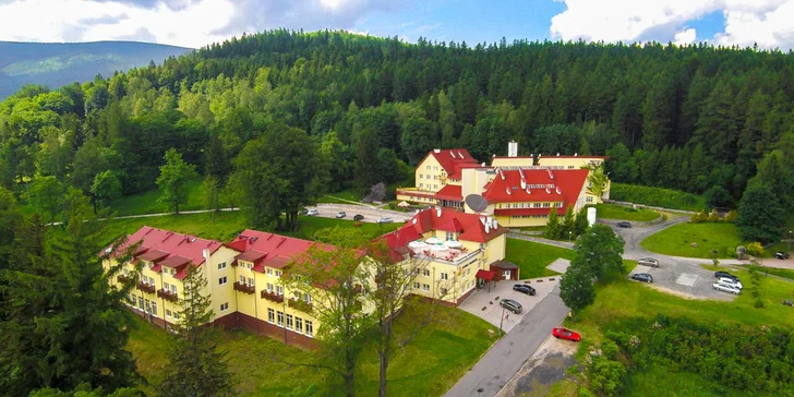 Blahodárný relax v polských Jizerských horách: polopenze, wellness i masáže