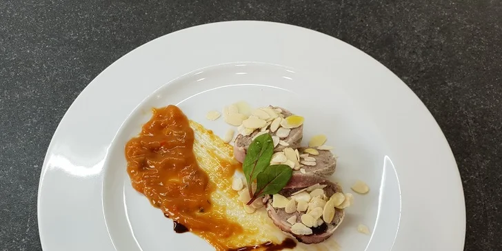 3chodové degustační menu nebo 2 chody a relax ve vířivce i při zábalu