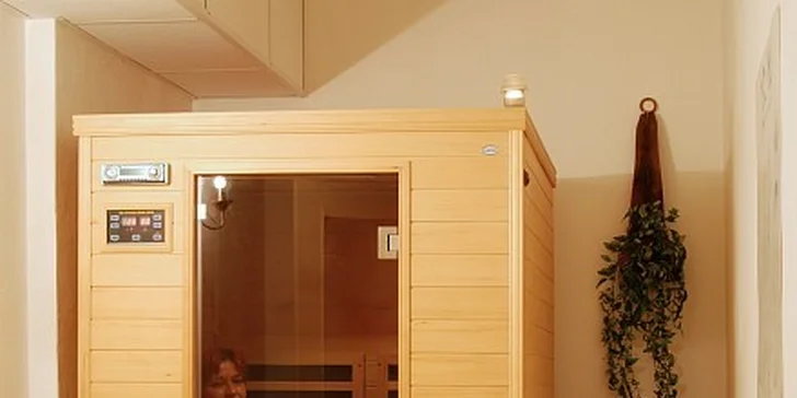 Jarní regenerační masáž: reflexní s klasickou, infrasauna a lymfodrenáž nebo masáž celého těla
