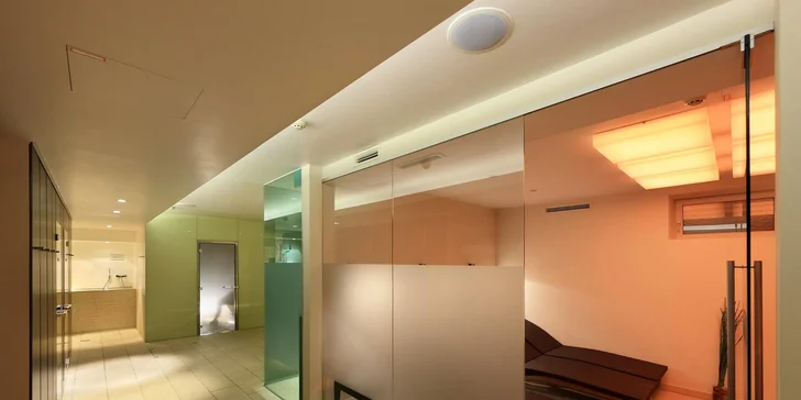 4* zámecký hotel v rakouském lázeňském Badenu s neomezeným wellness