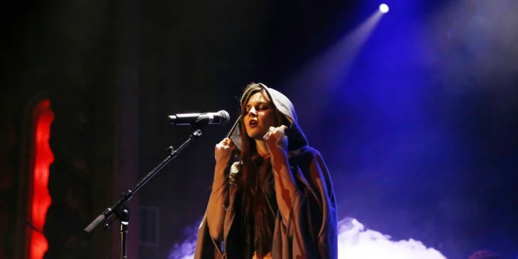 Připomeňte si písně skupiny Enigma: vstup na koncert Original Enigma Voices