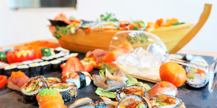Pestré a efektně servírované sushi sety v centru Brna: 36 až 73 kousků