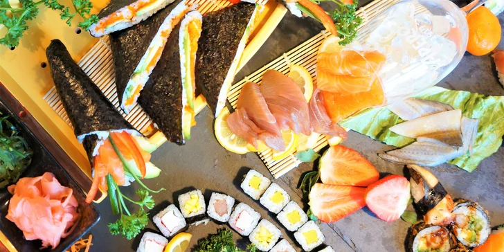 Pestré a efektně servírované sushi sety v centru Brna: 36 až 73 kousků