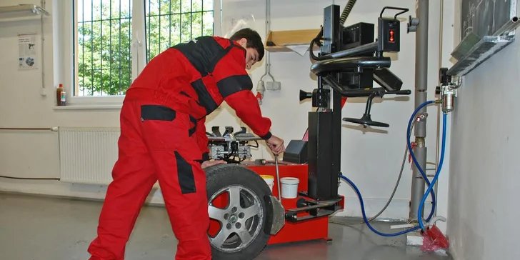 Připravte auto na jaro: přezouvání pneumatik i s vyvážením