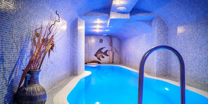 2 nebo 3 dny jen kousek od Nitranského hradu: snídaně i wellness pro dva