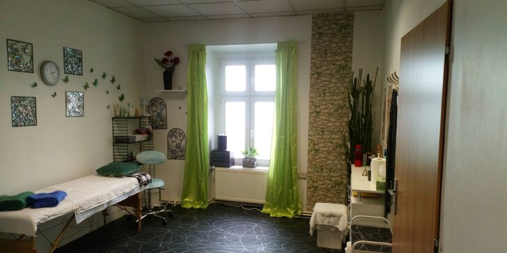 Detox a regenerace: lymfatická masáž se zábalem v Salonu Anička