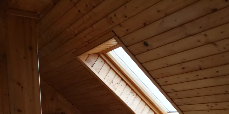 Proměna, s níž rozkvetete: beauty balíček s kosmetikou i foukanou
