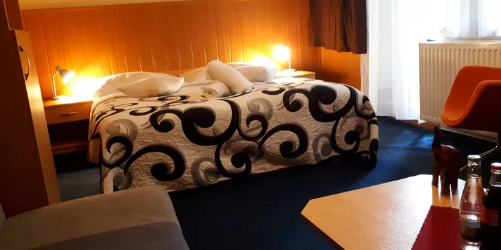 Wellness relax Beskydech: hotel u lesa, bazén, sauna i večeře při svíčkách