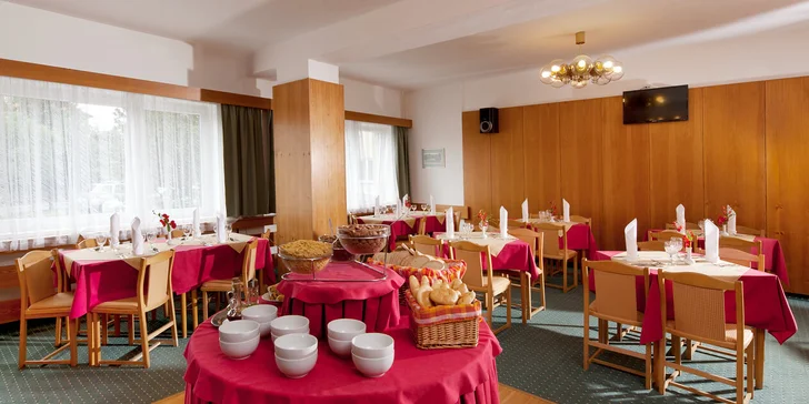 V ceně každého pobytu je i sleva 10 % na veškerou konzumaci v restauraci penzionu.