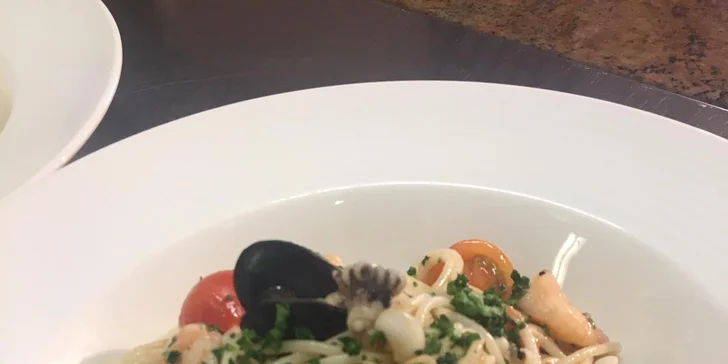 Co si naberete, na tom si pochutnáte: bufetový oběd all you can eat